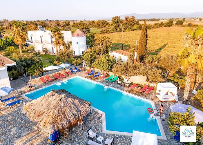 Royal Club - Aqua Poolside Bliss Manolas