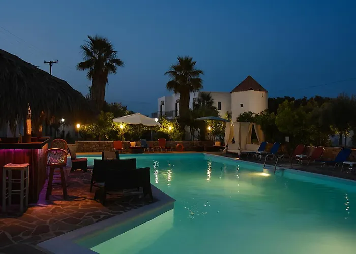 Royal Club - Aqua Poolside Bliss Hotell 2*